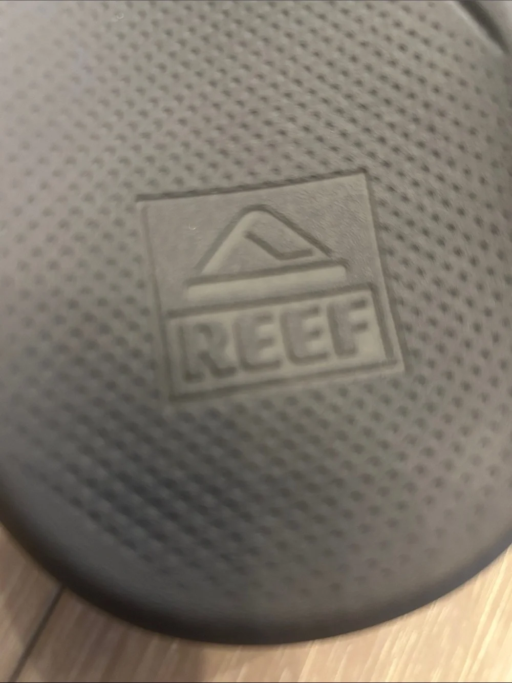 Reef Men’s Brown and Black Leather Thong Sandals